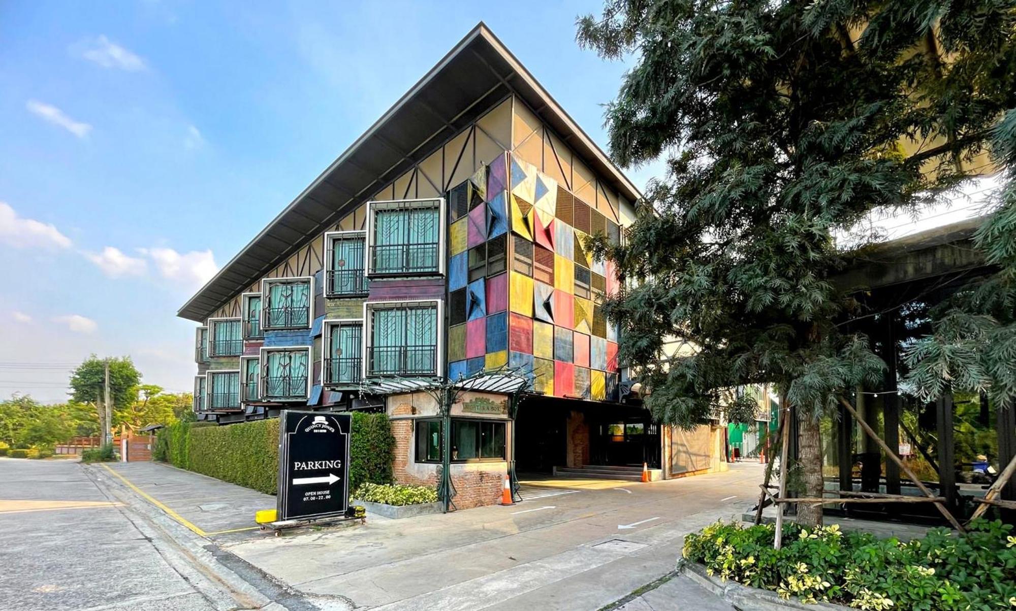 Nights In A Box Hotell Ban Muang  Exteriör bild